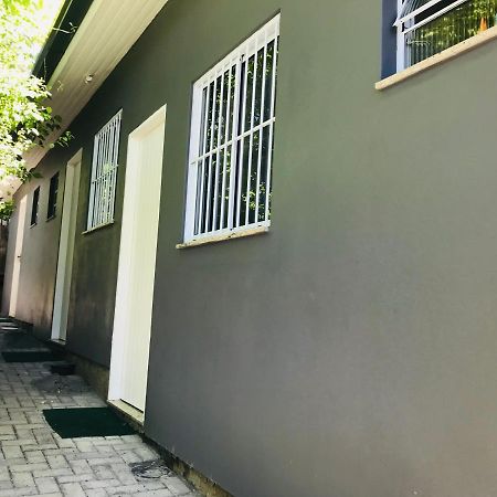 Suite Em Gramado, Proxima A Avenida Das Hortencias 外观 照片