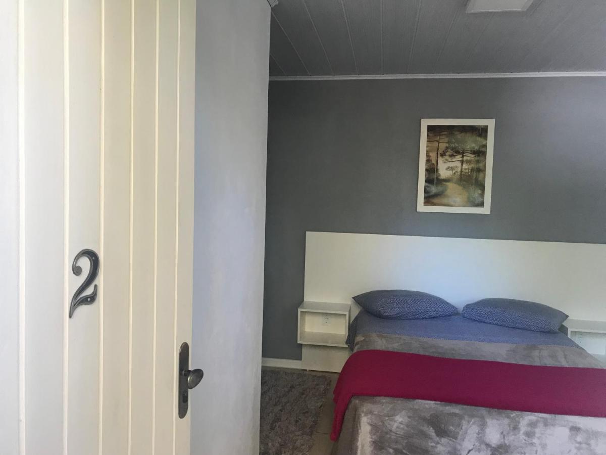 Suite Em Gramado, Proxima A Avenida Das Hortencias 外观 照片