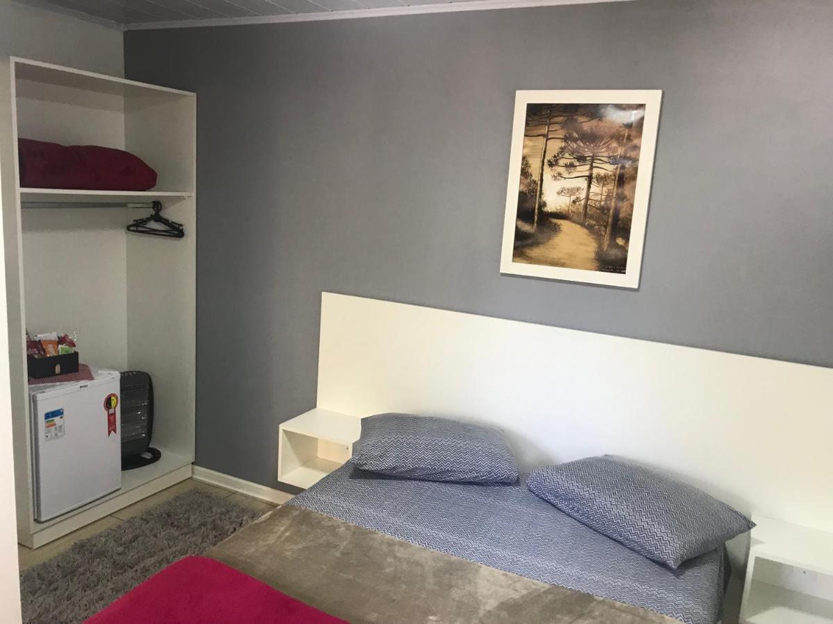 Suite Em Gramado, Proxima A Avenida Das Hortencias 外观 照片
