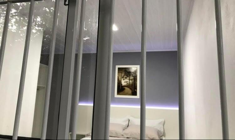 Suite Em Gramado, Proxima A Avenida Das Hortencias 外观 照片