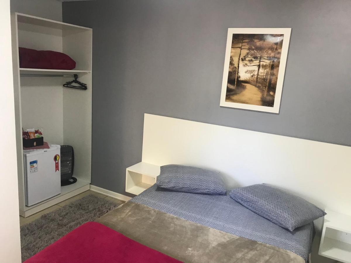 Suite Em Gramado, Proxima A Avenida Das Hortencias 外观 照片